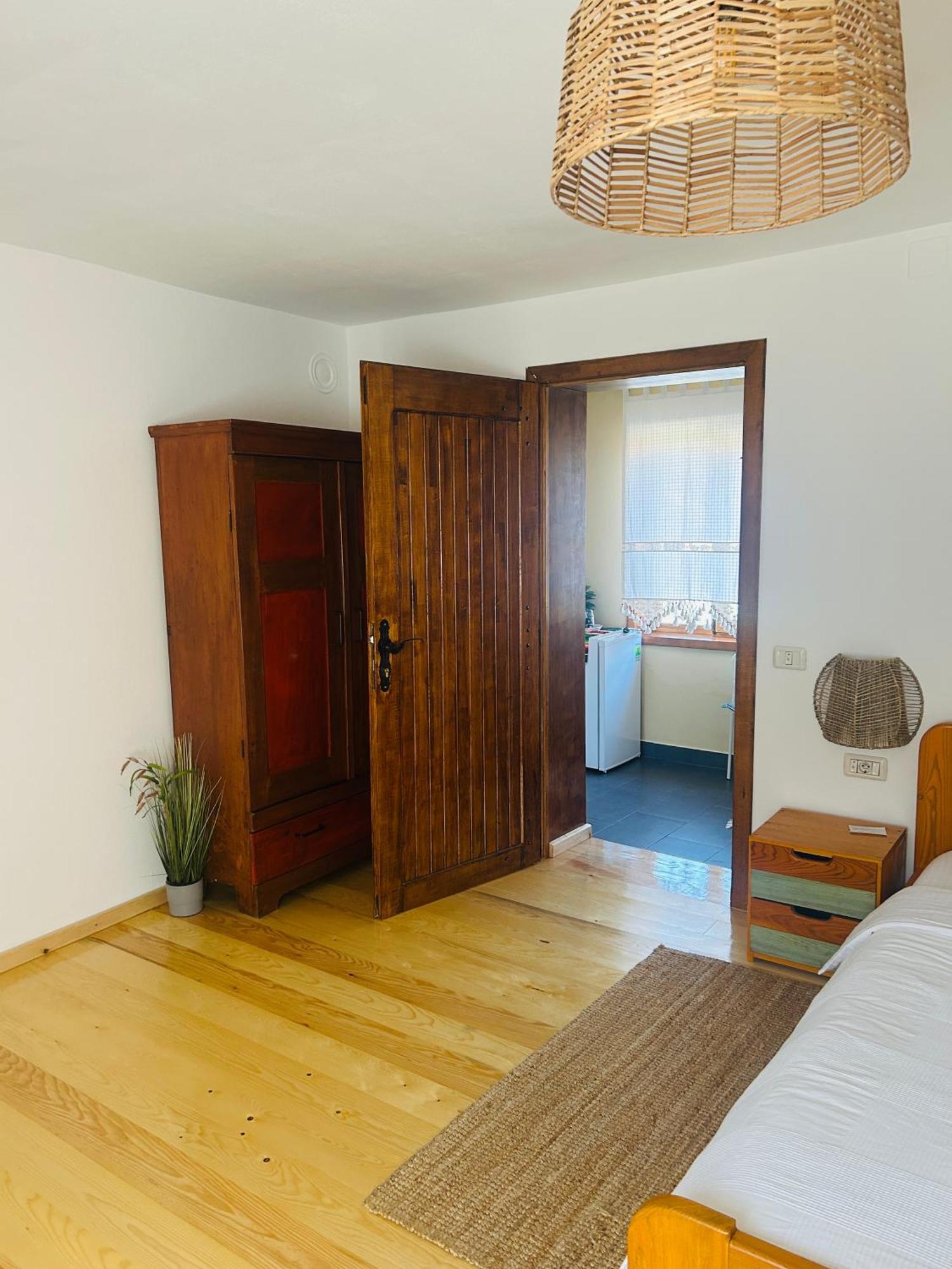 Casa "La Moara Din Gradina" Hotel Eftimie Murgu Eksteriør billede